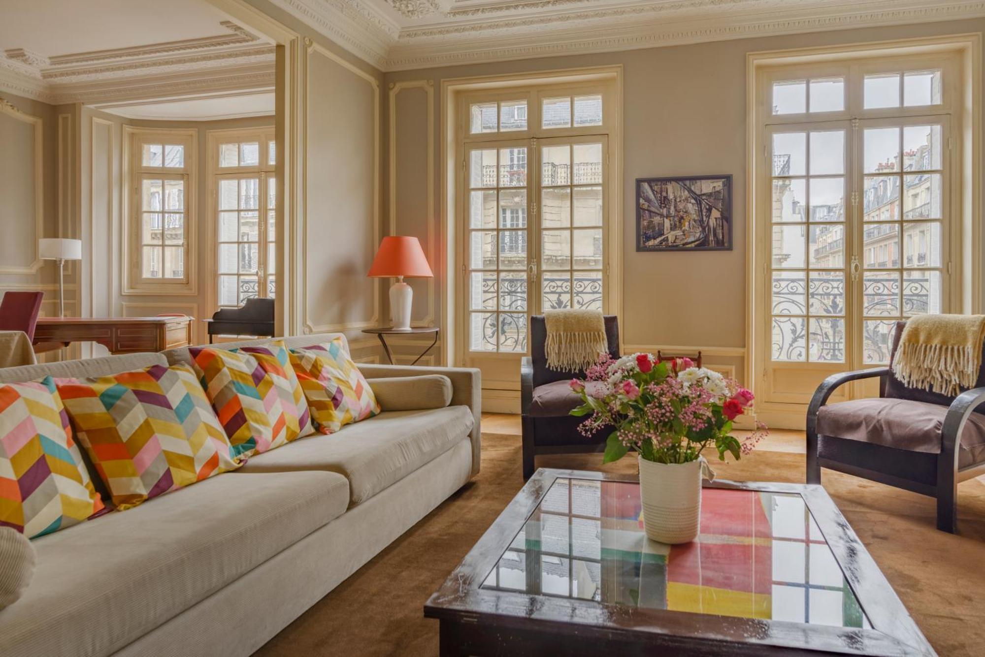 Courcelles Prestige * Paris