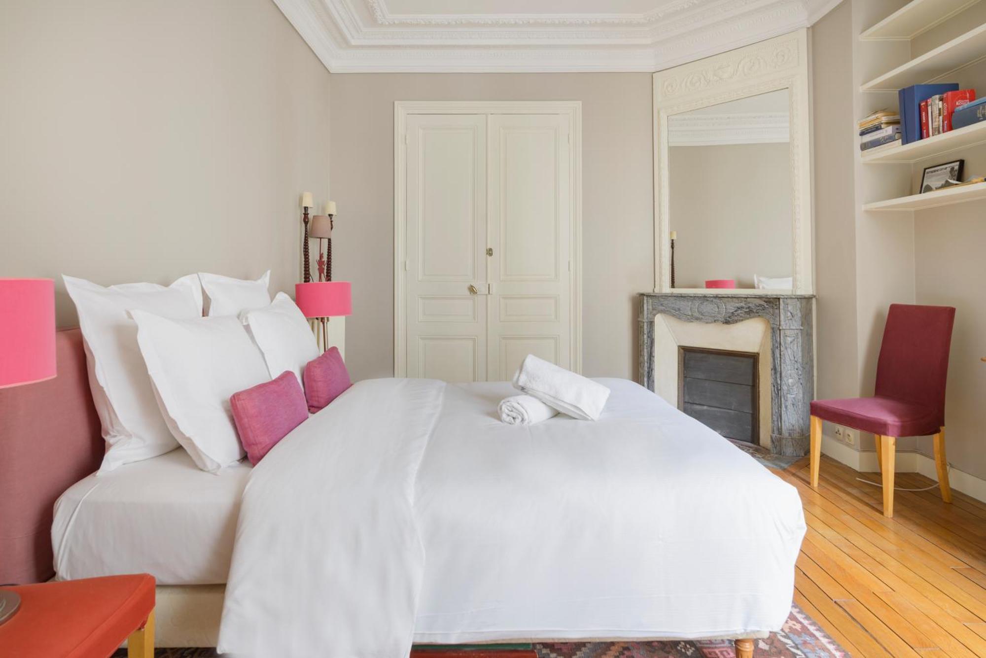 Courcelles Prestige Apartment *
