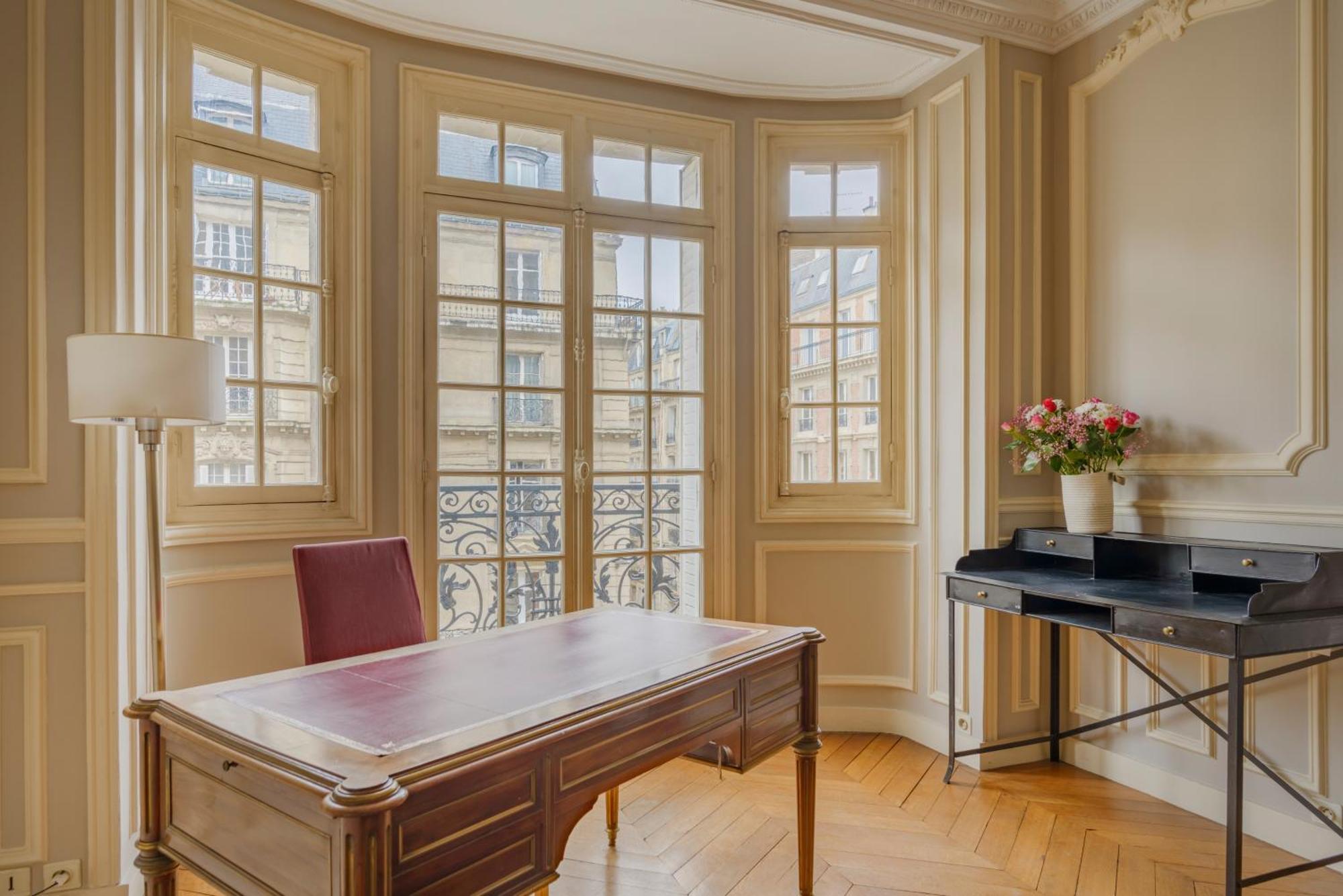 Apartment Courcelles Prestige