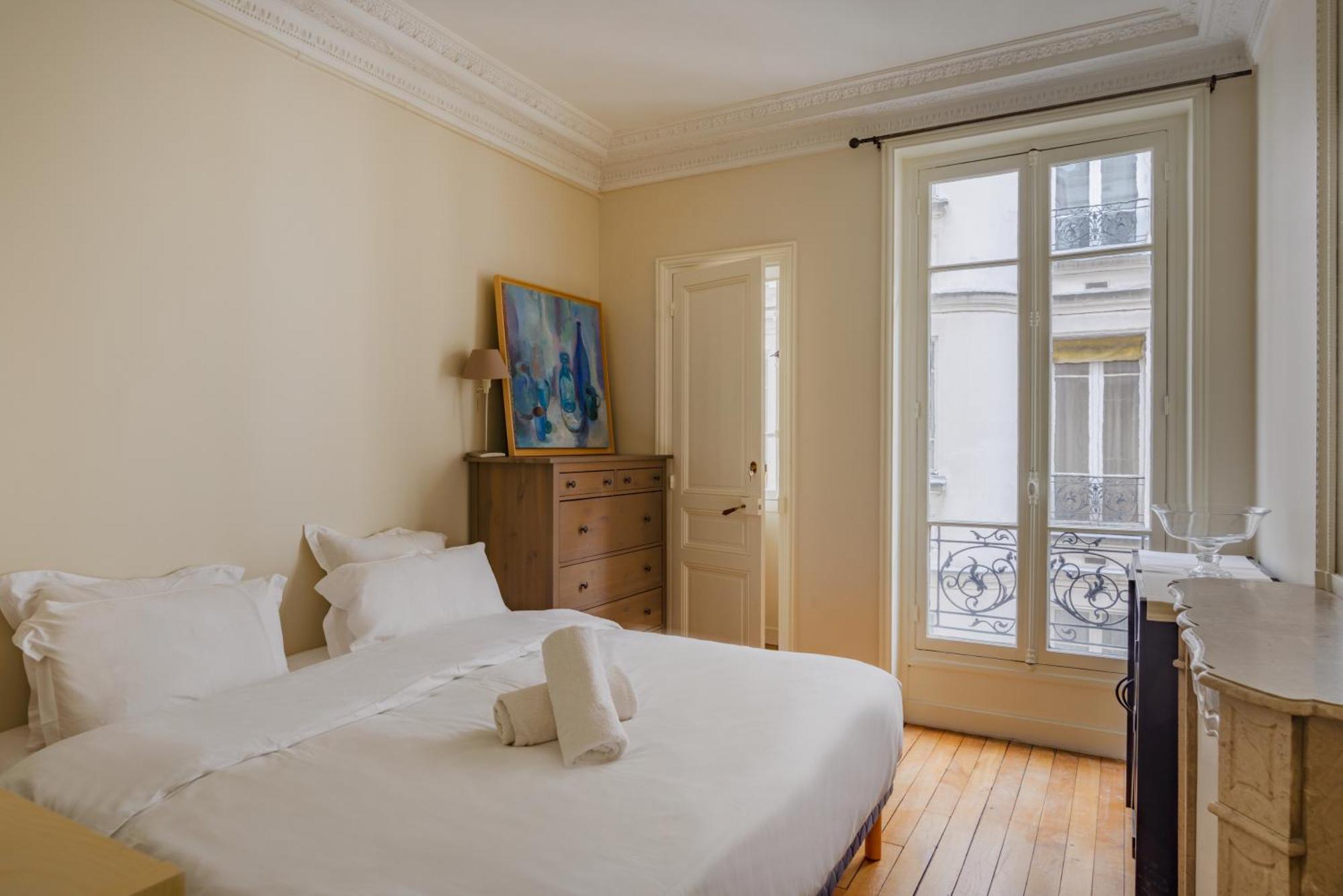 Courcelles Prestige * Paris