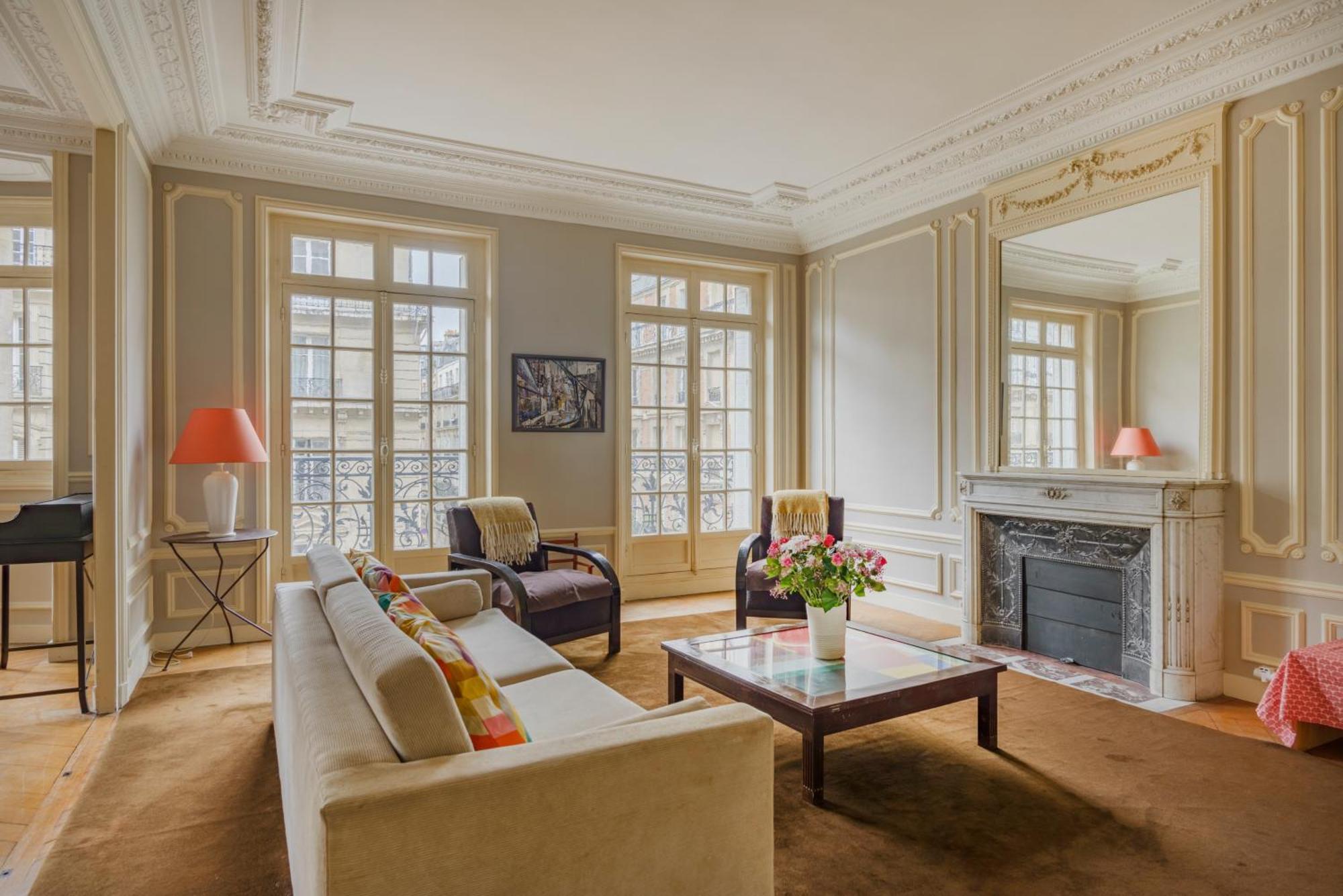 Courcelles Prestige Apartment